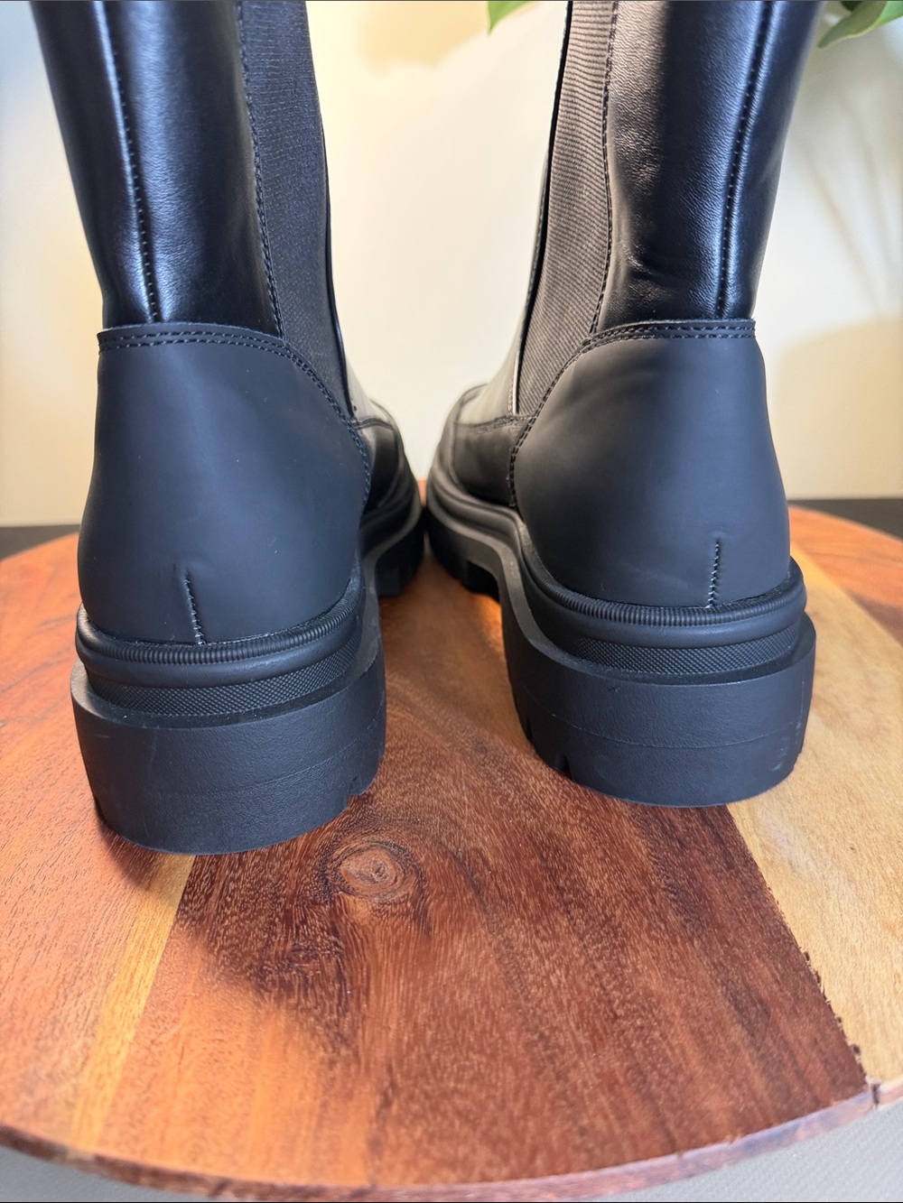 🍁NWOT Rocket Dog Black Chunky Chelsea Booties Women Size 11 - Picture 6 of 9